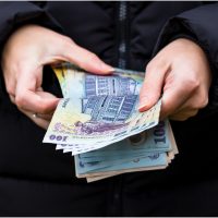 Număr record al românilor care au ales să își facă pensie privată în 2024 | AUDIO