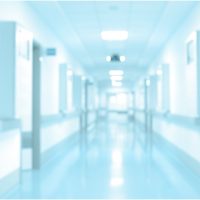 Programul de vizită la mai multe spitale din țară a fost scurtat pentru a preveni creșterea numărului de infecții respiratorii de sezon | AUDIO