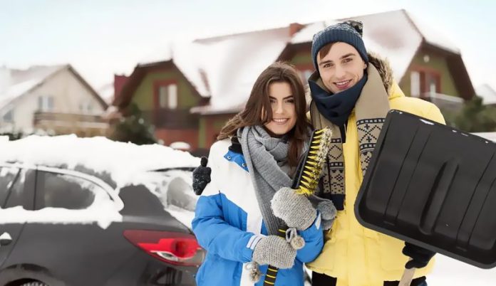 Obligatoriu pentru românii care locuiesc la curte, este lege. Amenzile ajung până la 2.500 de lei dacă ignoră regulile impuse de autorități pe timp de iarnă