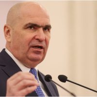 Ilie Bolojan cheamă partidele și formațiunile parlamentare la consultări pentru a pregăti poziția României la reuniunea extraordinară a Consiliului European din 6 martie