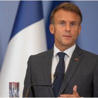 Emmanuel Macron, în vizită la Washington pentru discuții cu Donald Trump privind situația Ucrainei | AUDIO