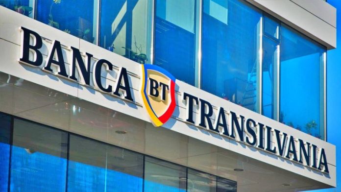 Românii care au carduri la Banca Transilvania, vizați direct de noua măsură implementată. Ce schimbare apare pentru clienții de la noi din țară