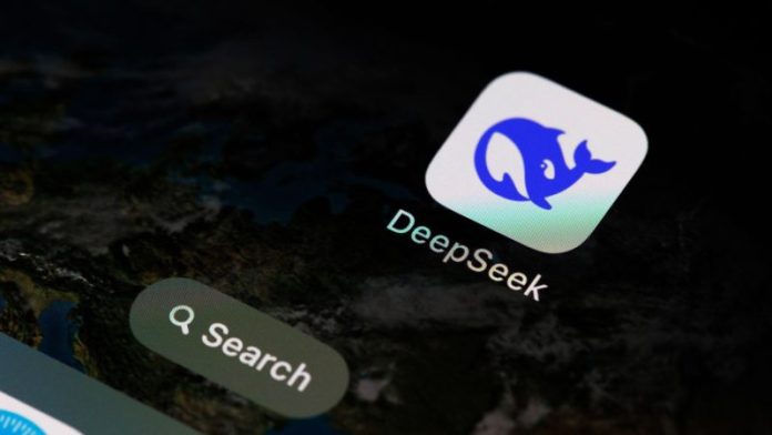 DeepSeek R1, mai vulnerabil decât alte modele de inteligență artificială. Cum îți pune datele personale în pericol