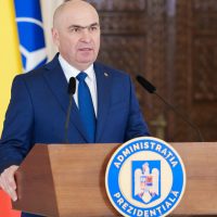 Patru judecători, eliberați din funcție de președintele interimar al României, Ilie Bolojan