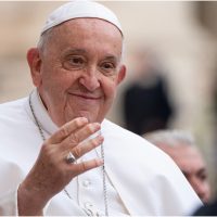 Papa Francisc, internat de 5 zile. Care este starea Suveranului Pontif. Sfântul Scaun: „A petrecut o noapte odihnitoare”
